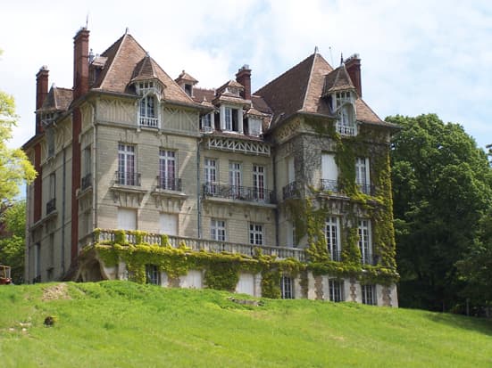 Château de Bellevue Crouy-sur-Ourcq - Crouy-sur-Ourcq (Seine-et-Marne)