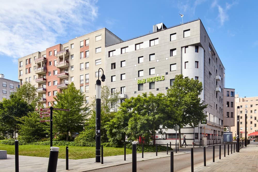B and B Hôtel Saint-Quentin-en-Yvelines Centre Gare - Montigny-le-Bretonneux (Yvelines)