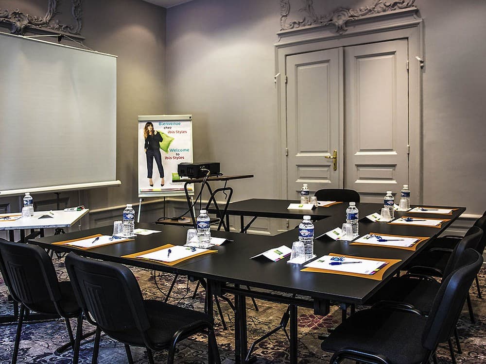 Ibis Styles Metz Centre Gare - Metz (Moselle)