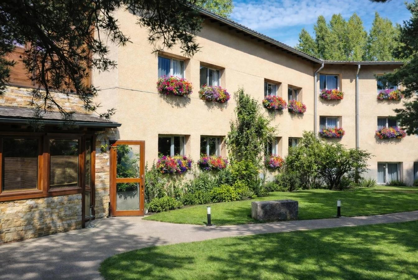 Hôtel le Lac - Embrun (Hautes-Alpes)