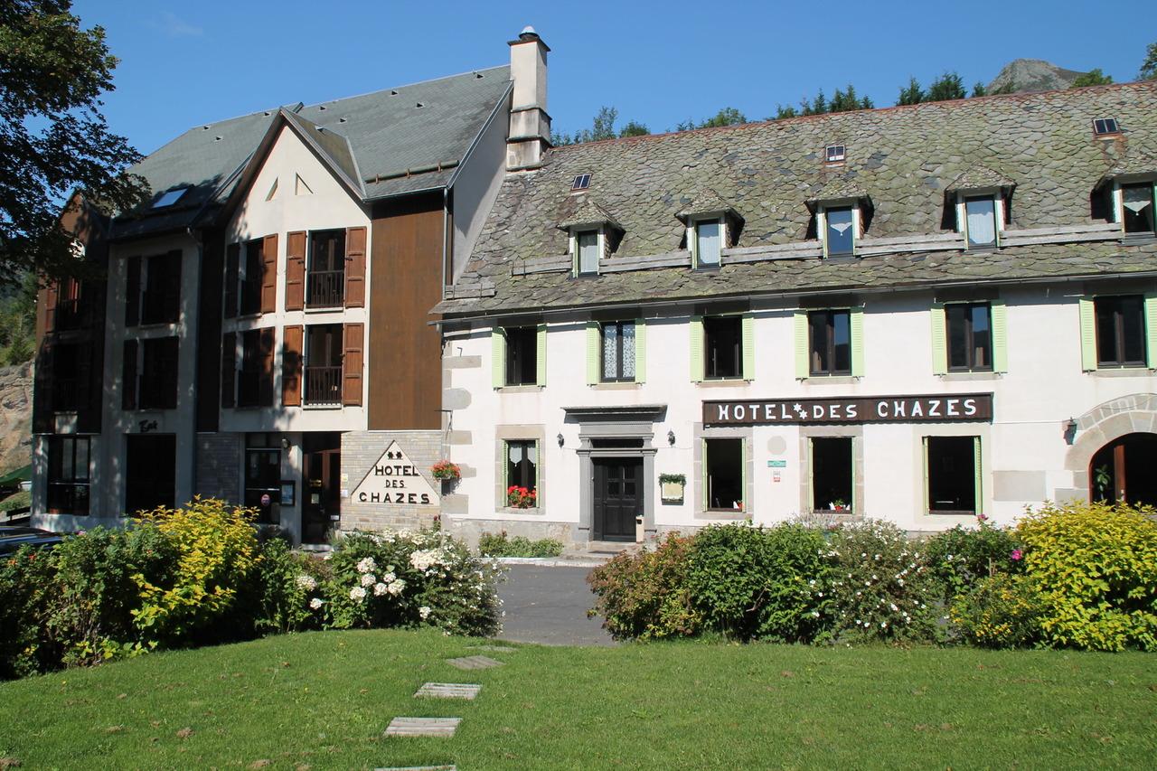 Hôtel des Chazes - Saint-Jacques-des-Blats (Cantal)