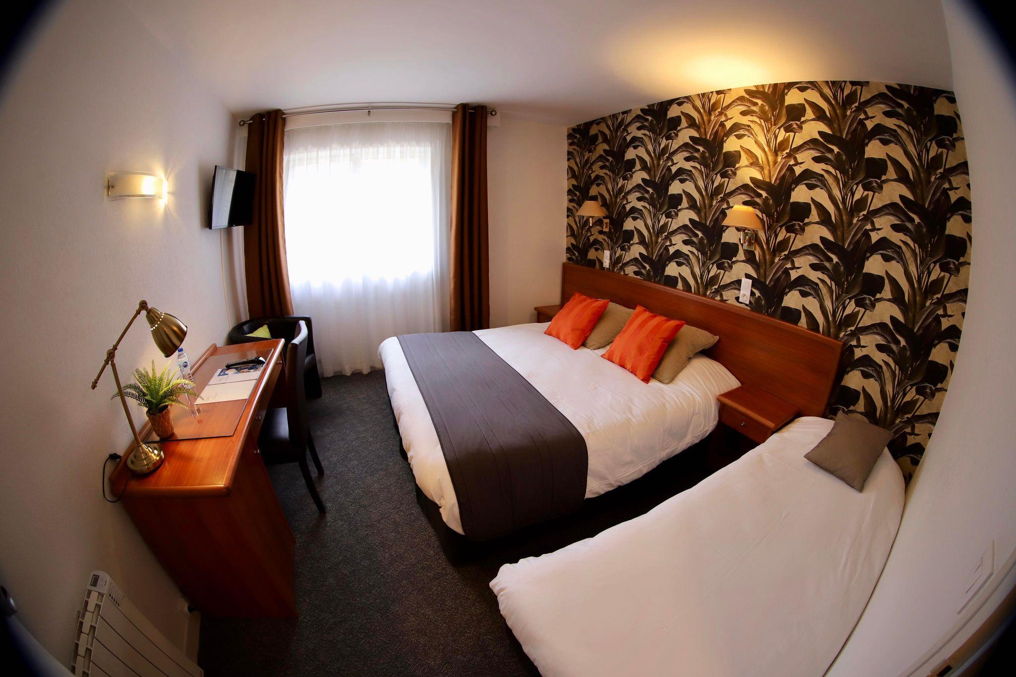 Brit Hotel Le Cygne - Saint-Hilaire-du-Harcouët (Manche)