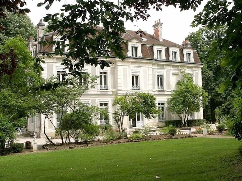 Château de La Dame Blanche - Geneuille (Doubs)