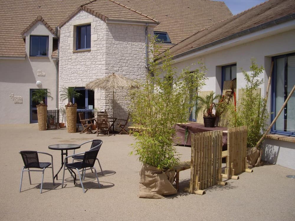 La terrasse des oliviers - Mansigné (Sarthe)