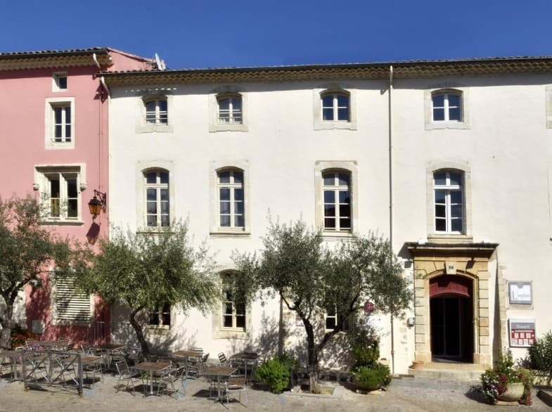 Hôtel l'Esplan - Saint-Paul-Trois-Châteaux (Drôme)