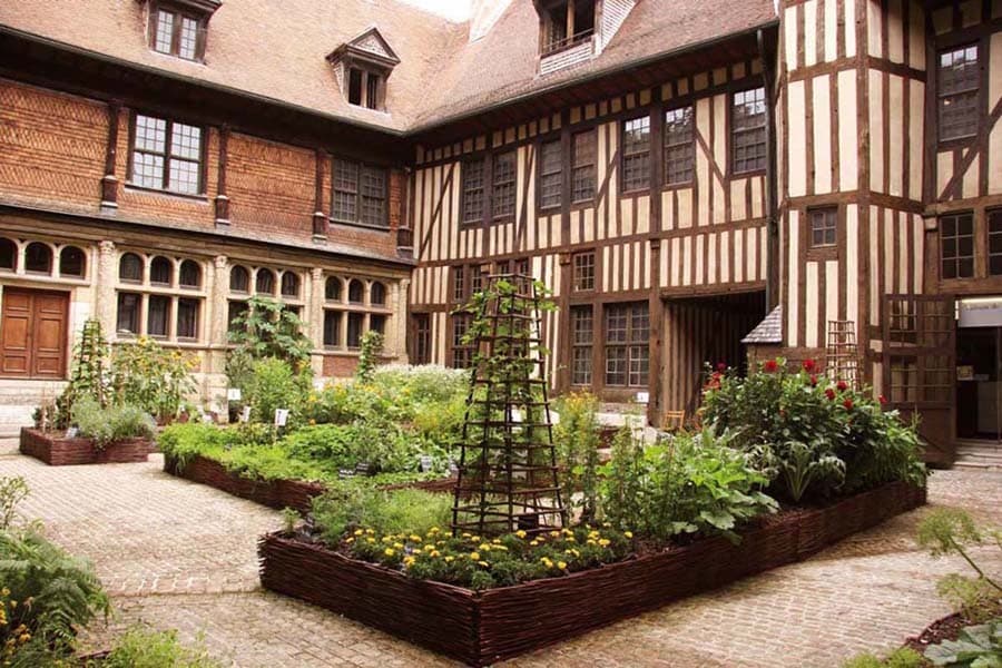 Maison de l'outil et de la Pensée ouvrière - Troyes (Aube)
