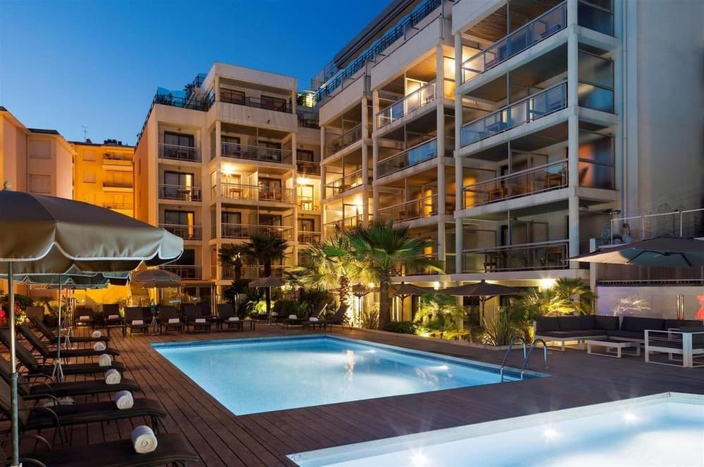 Nehô Suites Cannes Croisette - Cannes (Alpes-Maritimes)