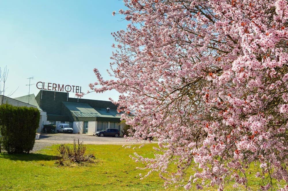 Hôtel le Clermotel - Agnetz (Oise)