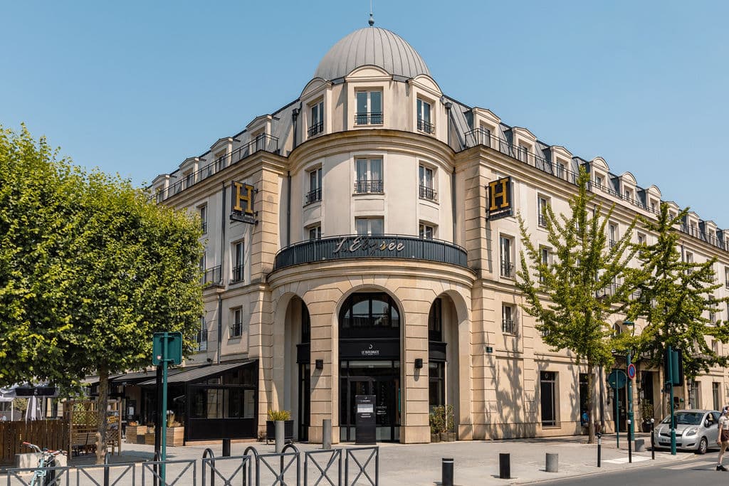 Hôtel L'Elysée Val d'Europe - Serris (Seine-et-Marne)