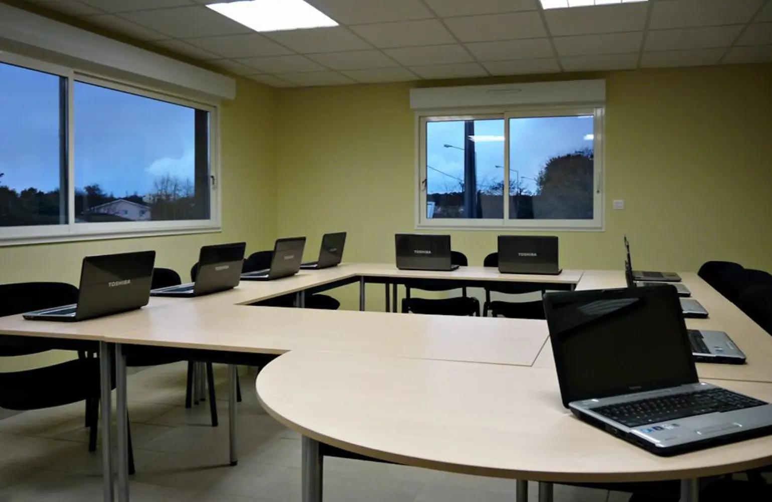 Photo 2
