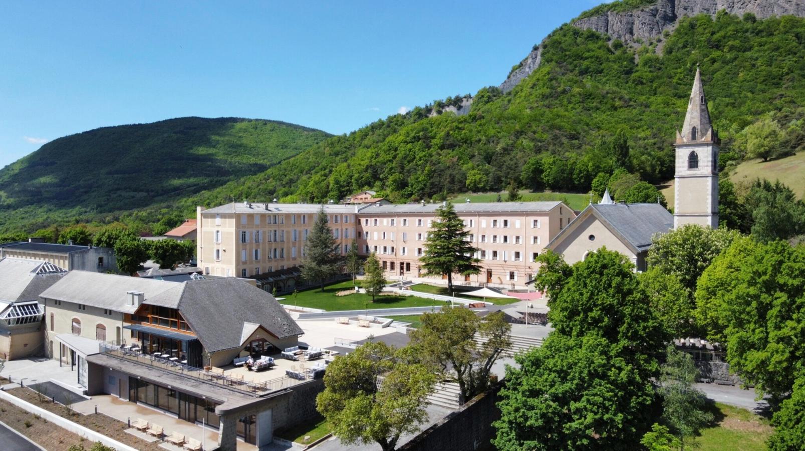 Notre Dame du Laus - Saint-Etienne-du-Laus (Hautes-Alpes)