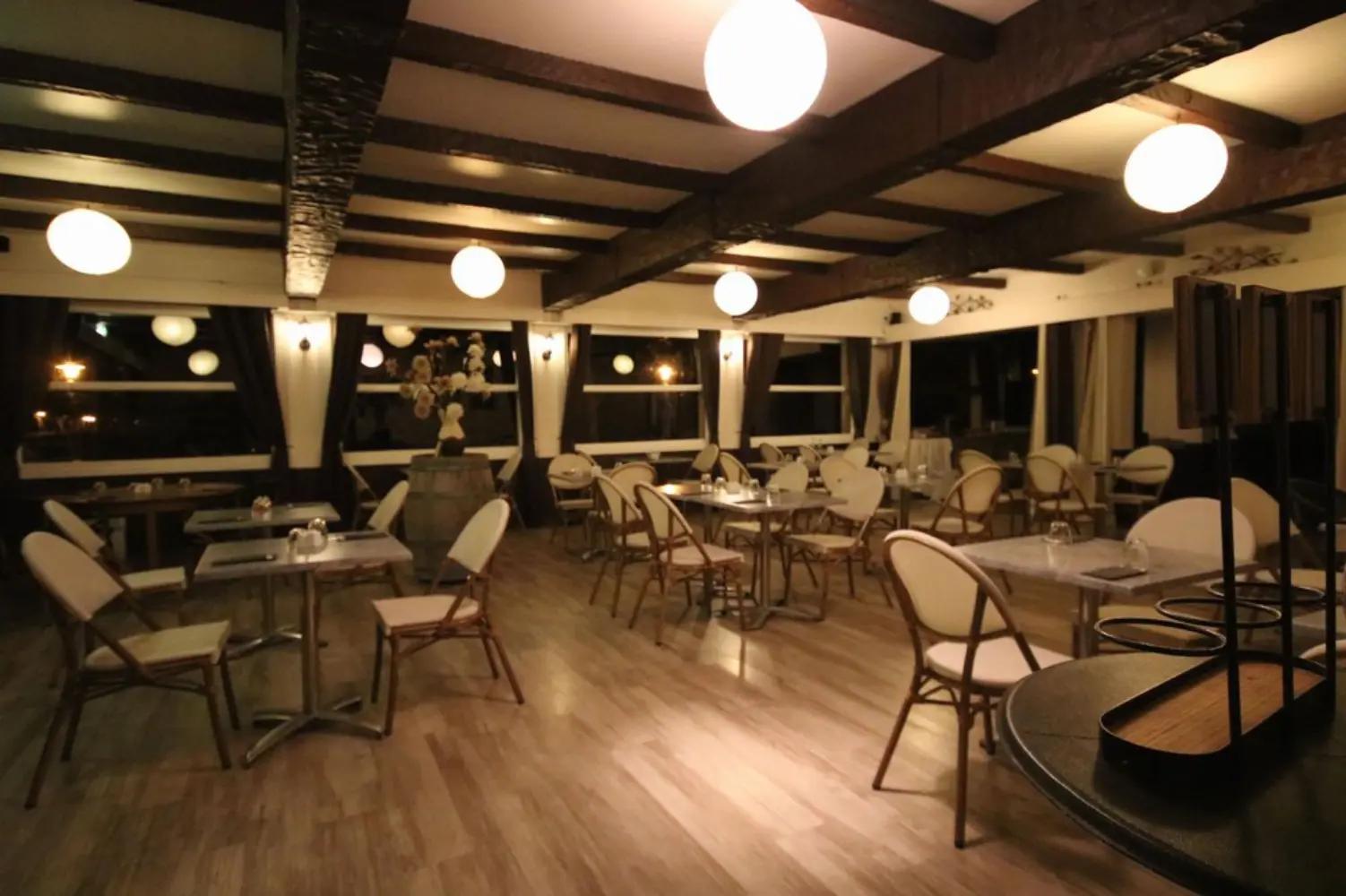 Hôtel Lakeside - Parentis-en-Born (Landes)