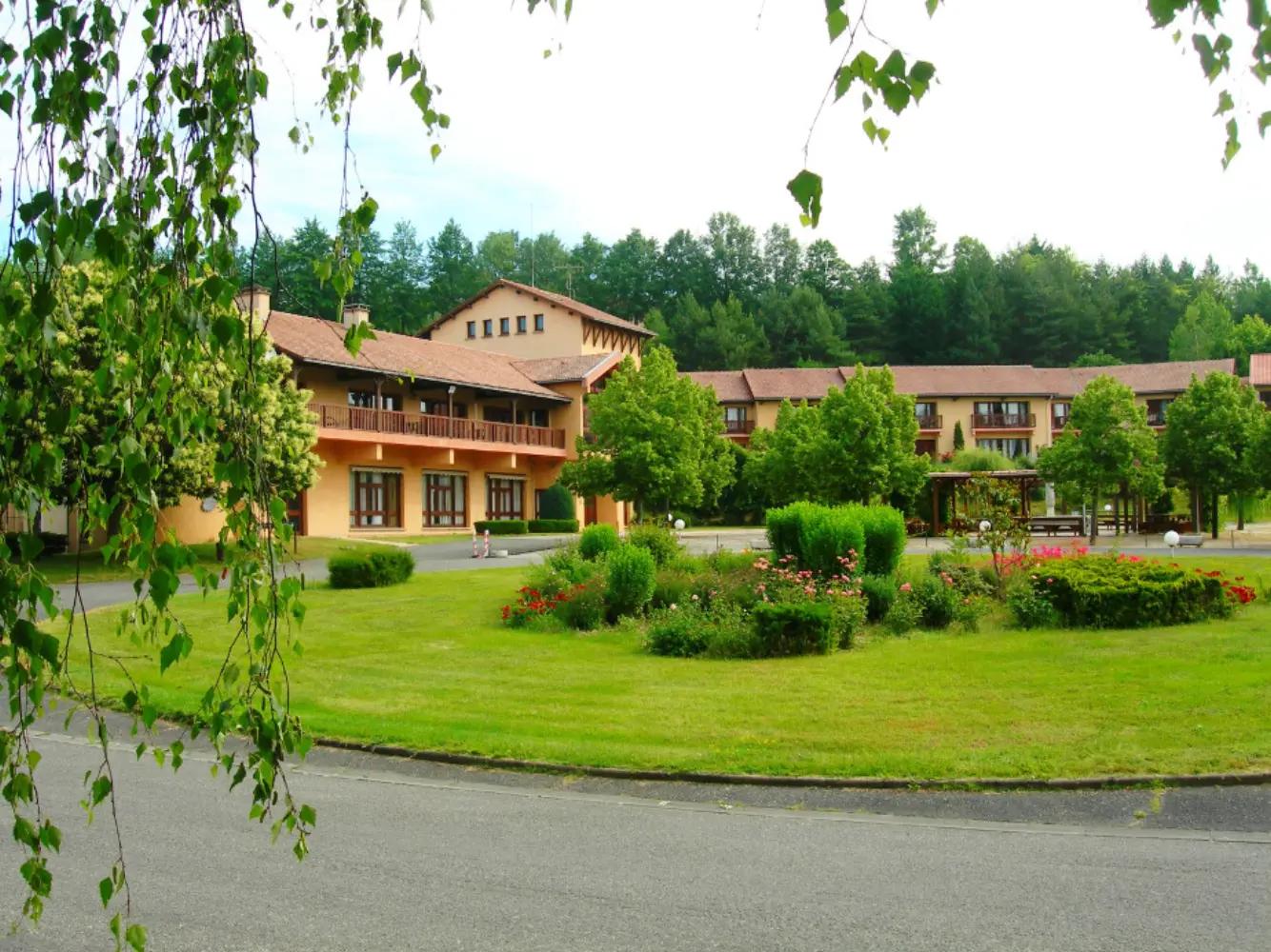 La Châtaigneraie Cantal - Maurs-la-Jolie (Cantal)