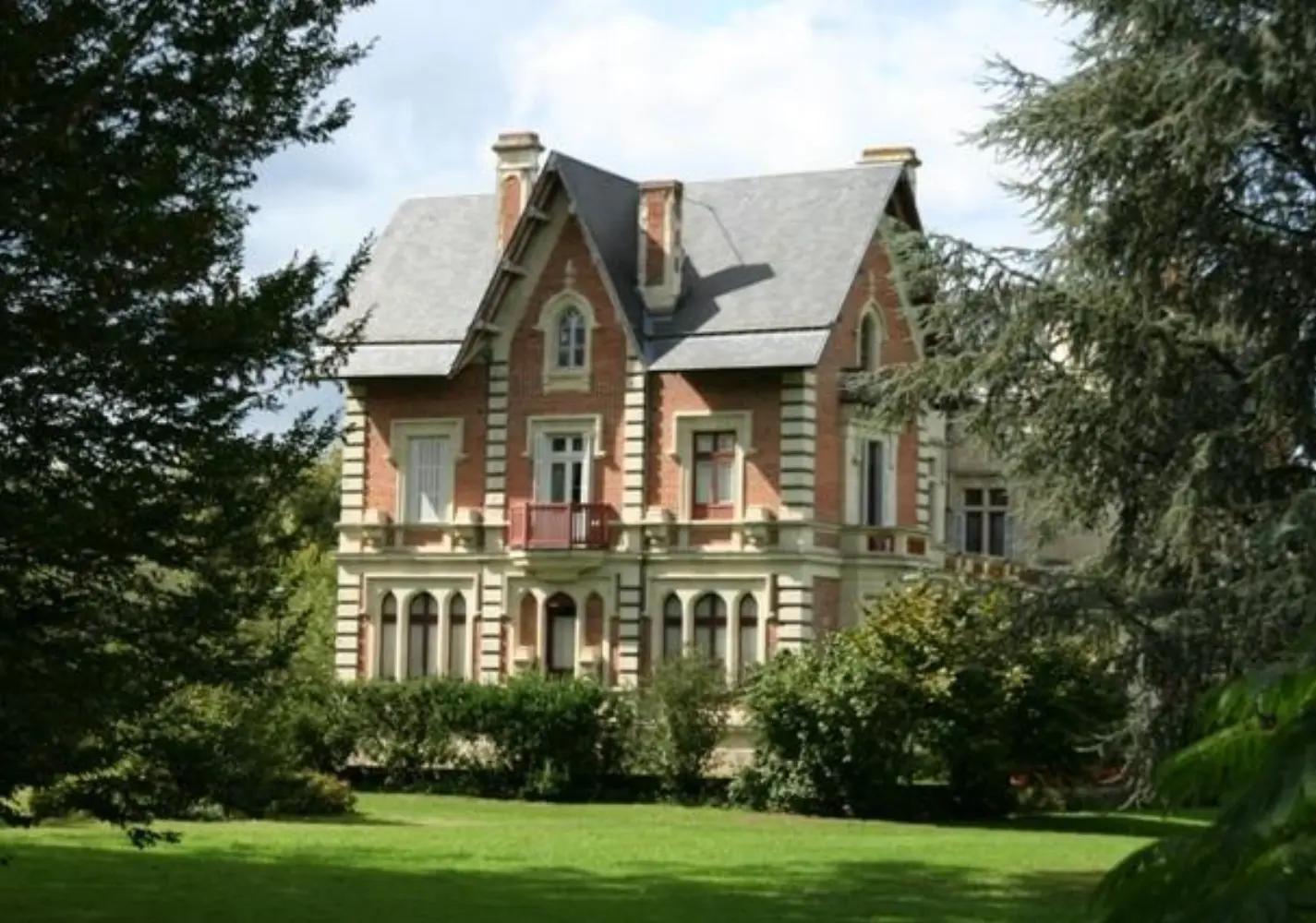 Château de Belle Poule - Les Ponts-de-Cé (Maine-et-Loire)