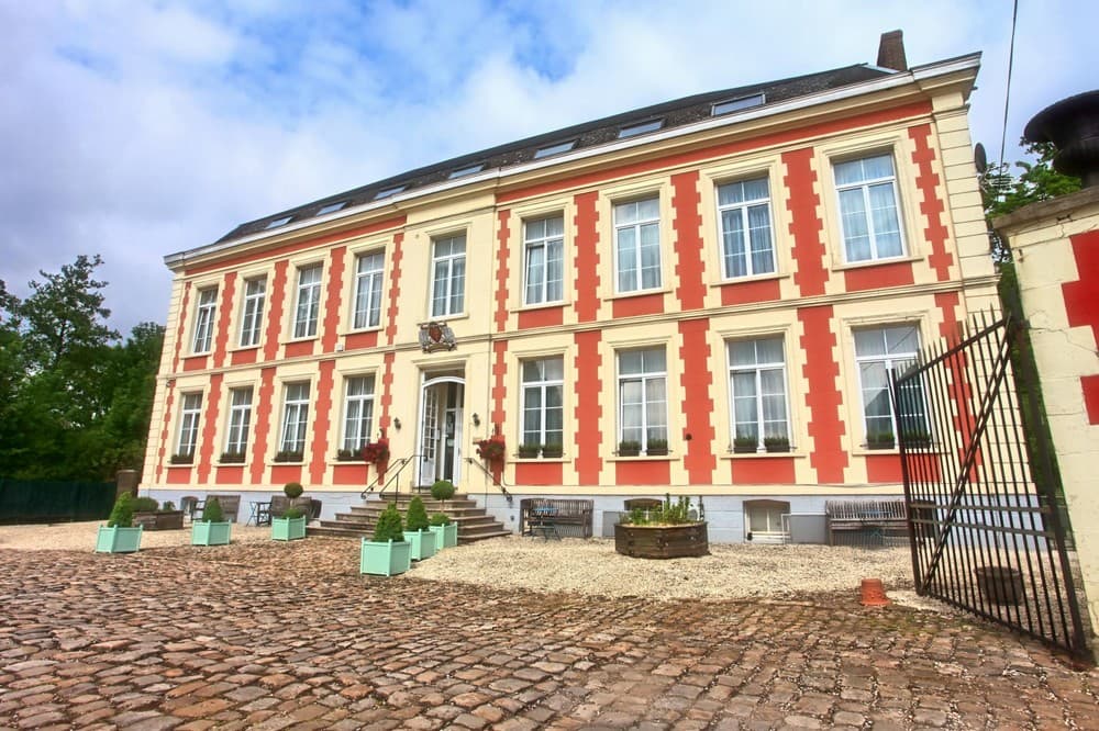 Chateau de Moulin le Comte - Aire-sur-la-Lys (Pas-de-Calais)