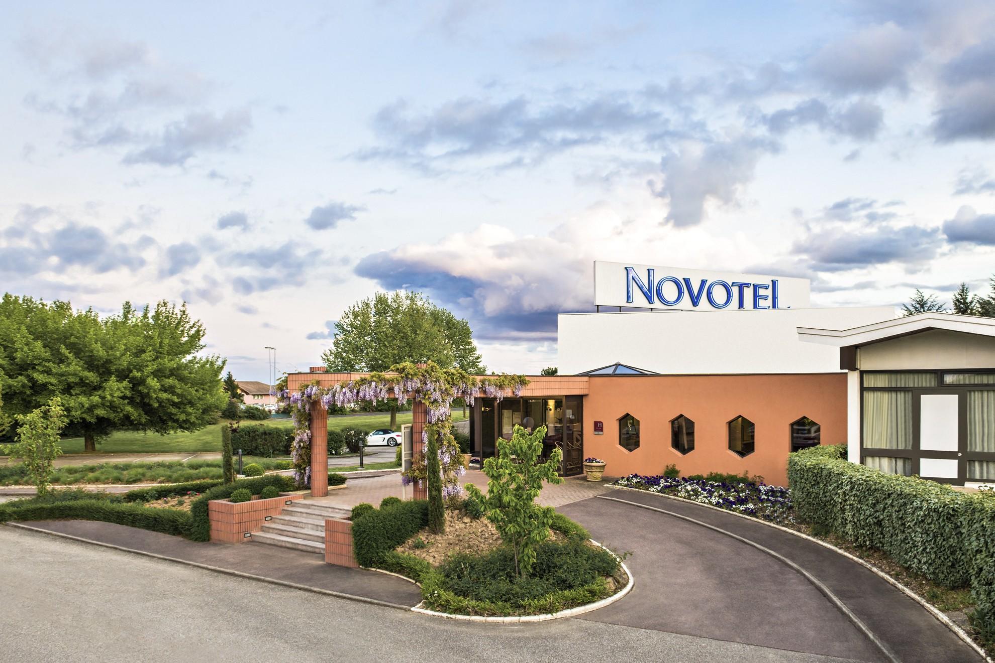 Novotel Mâcon Nord - Porte de Bourgogne - SENNECE LES MACON (Saône-et-Loire)