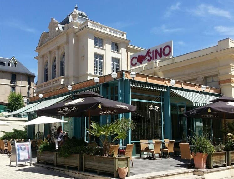 Stelsia Casino Châtel-Guyon - Châtel-Guyon (Puy-de-Dôme)