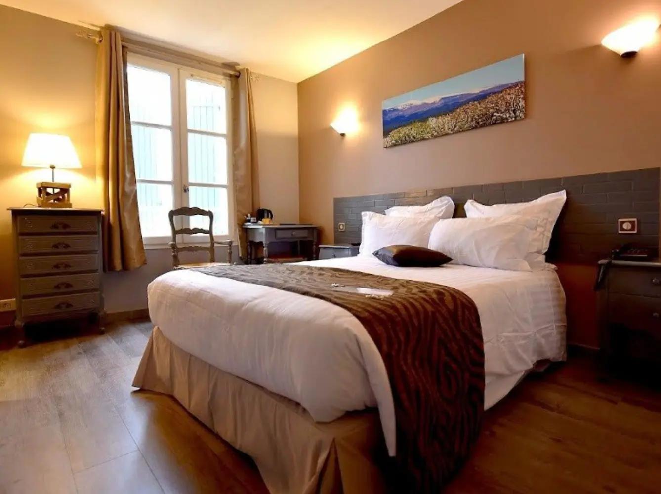 Hôtel Restaurant La Ferme - Avignon (Vaucluse)