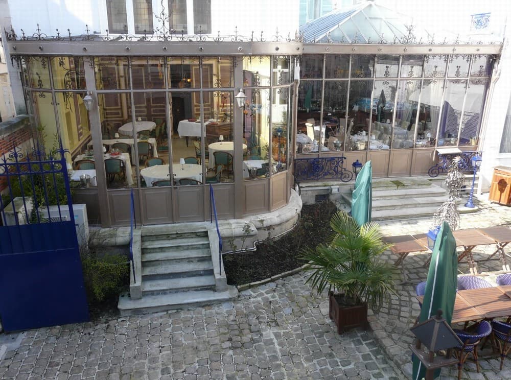 Photo 2