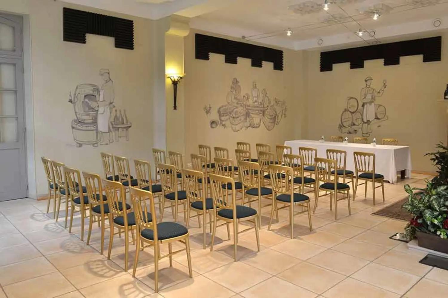 Hôtel Castel Jeanson - AY (Marne)