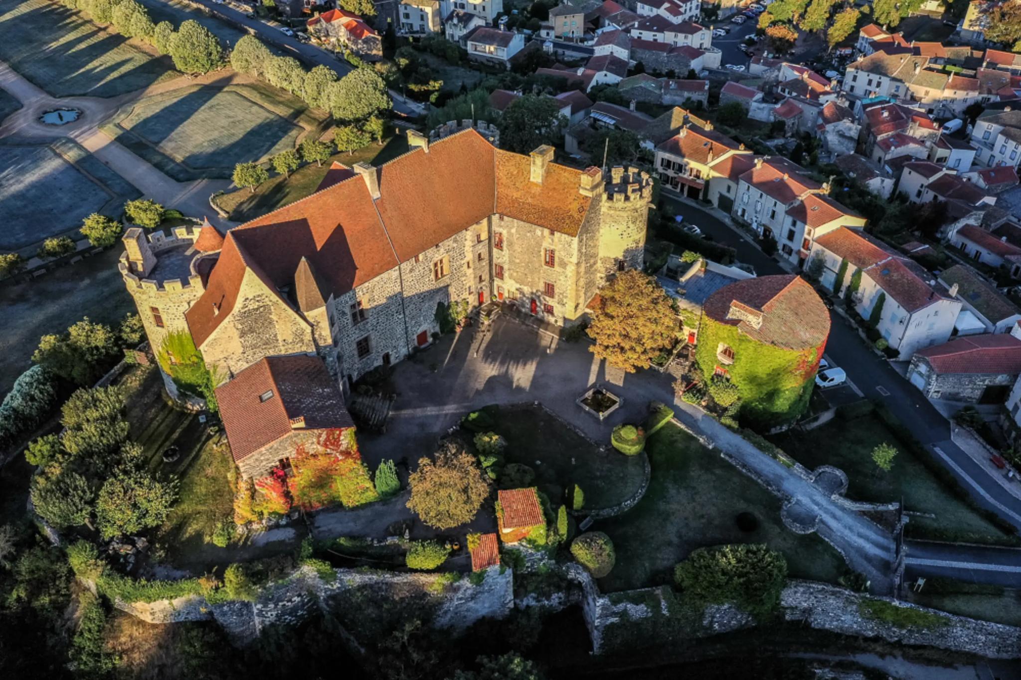 Château Royal de Saint Saturnin - Saint-Saturnin (Puy-de-Dôme)
