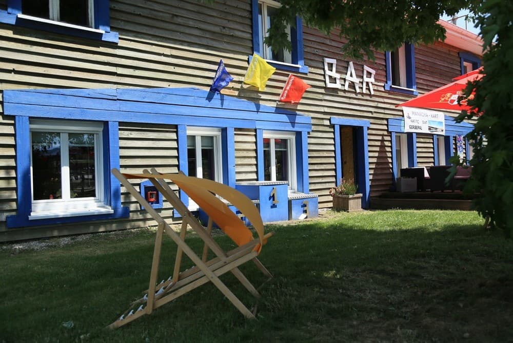 Photo 3