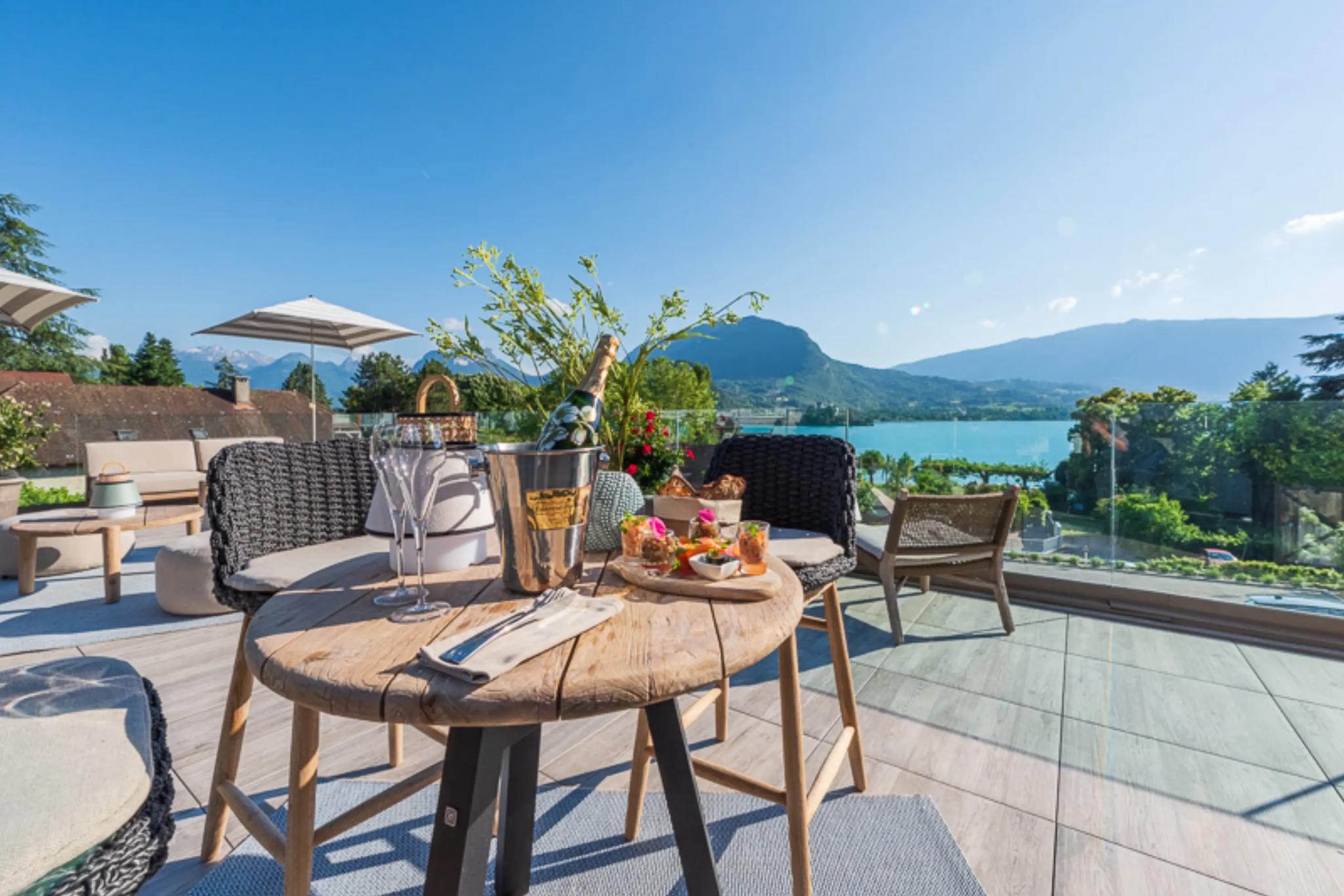 Hôtel Beau Site - Talloires (Haute-Savoie)