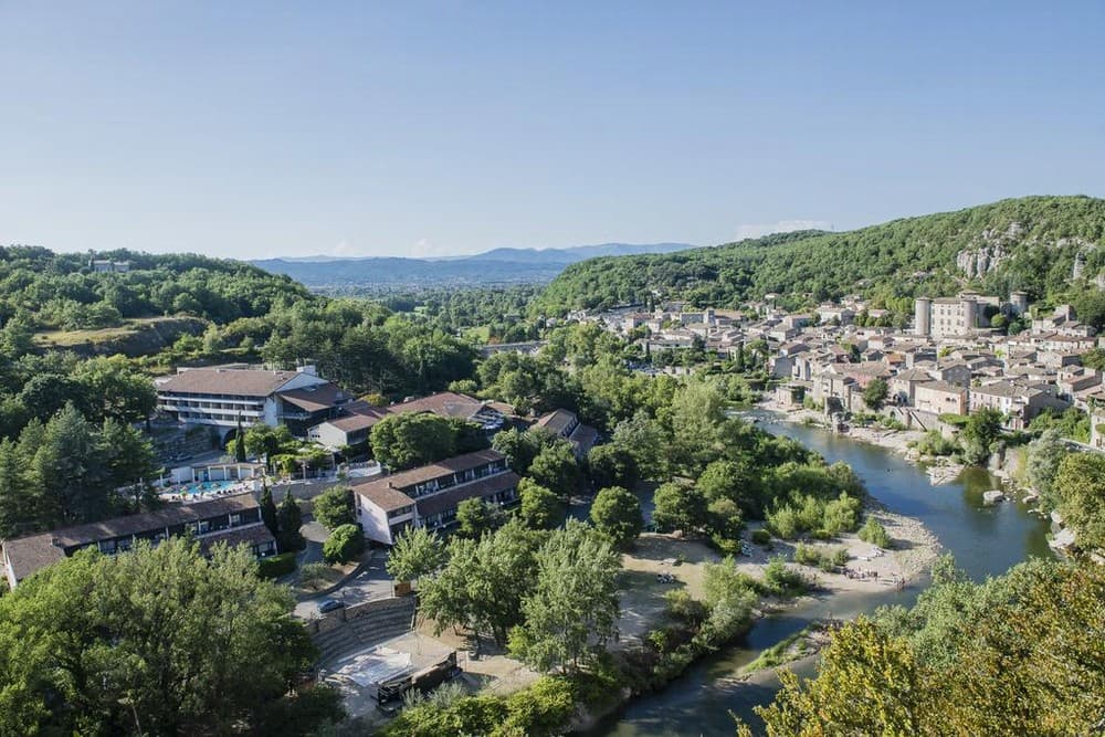 Domaine Lou Capitelle and Spa - Vögue (Ardèche)