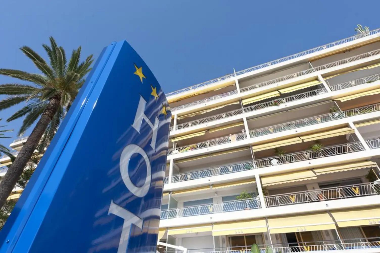 Hôtel Victoria Roquebrune Cap-Martin - Roquebrune-Cap-Martin (Alpes-Maritimes)