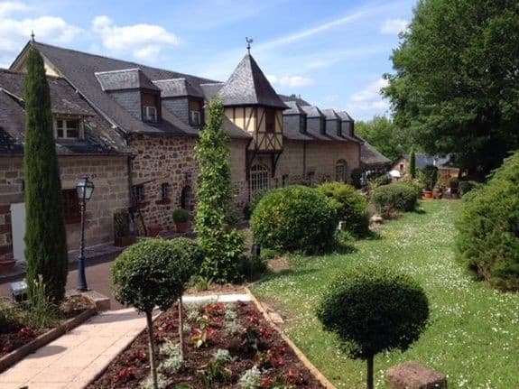Grange de la Croix du Roc - Saint-Pantaléon-de-Larche (Corrèze)