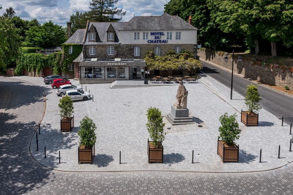 Hotel du Chateau - Combourg (Ille-et-Vilaine)