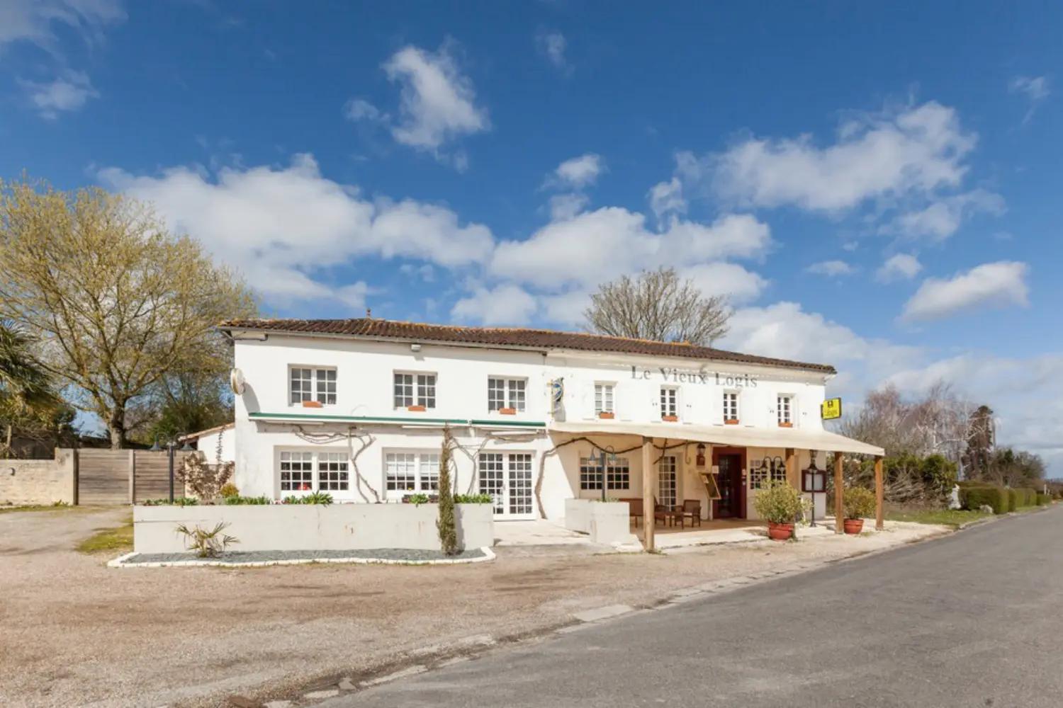 Le Vieux Logis Clam - Clam (Charente-Maritime)