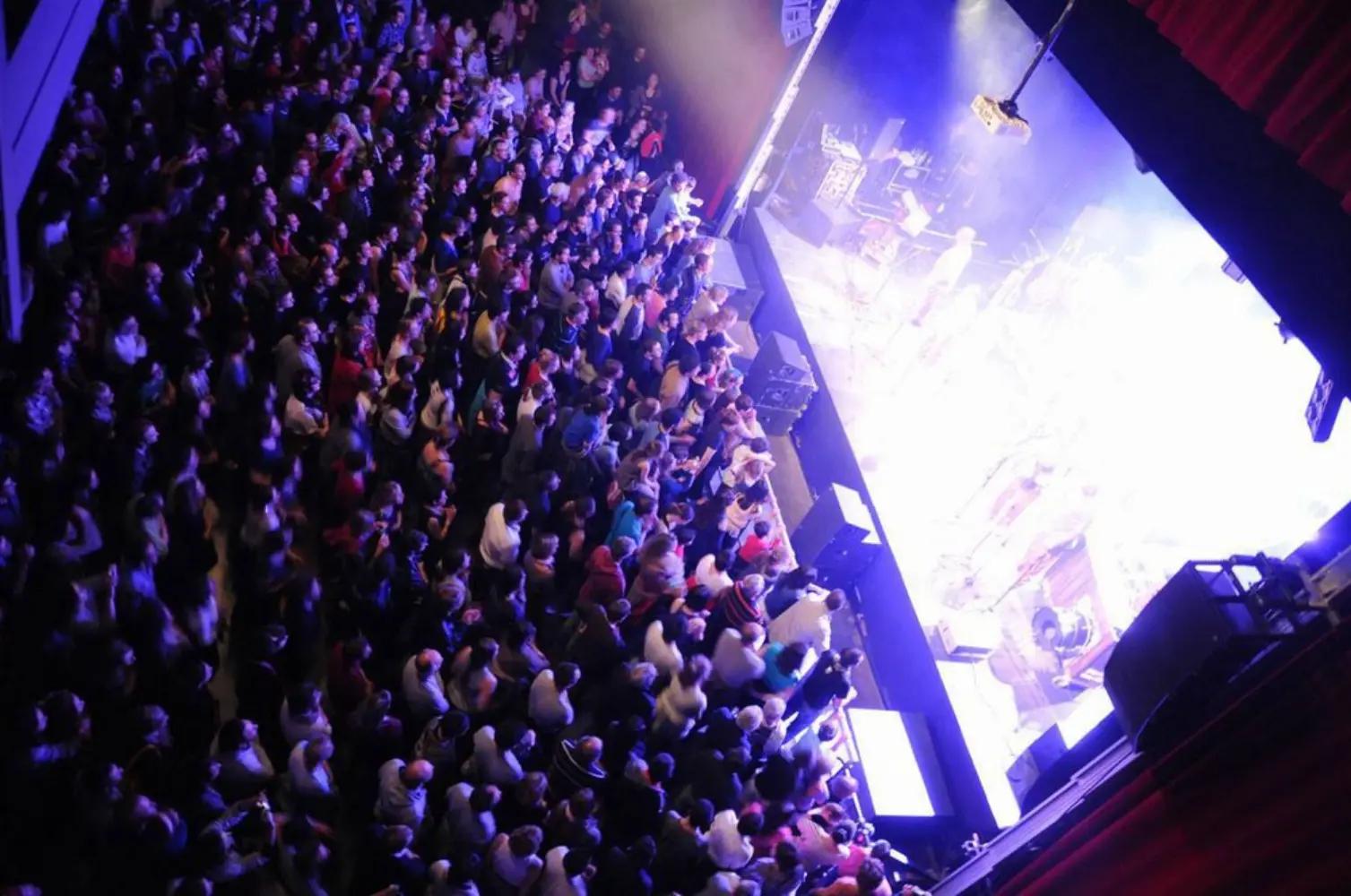 Photo 3