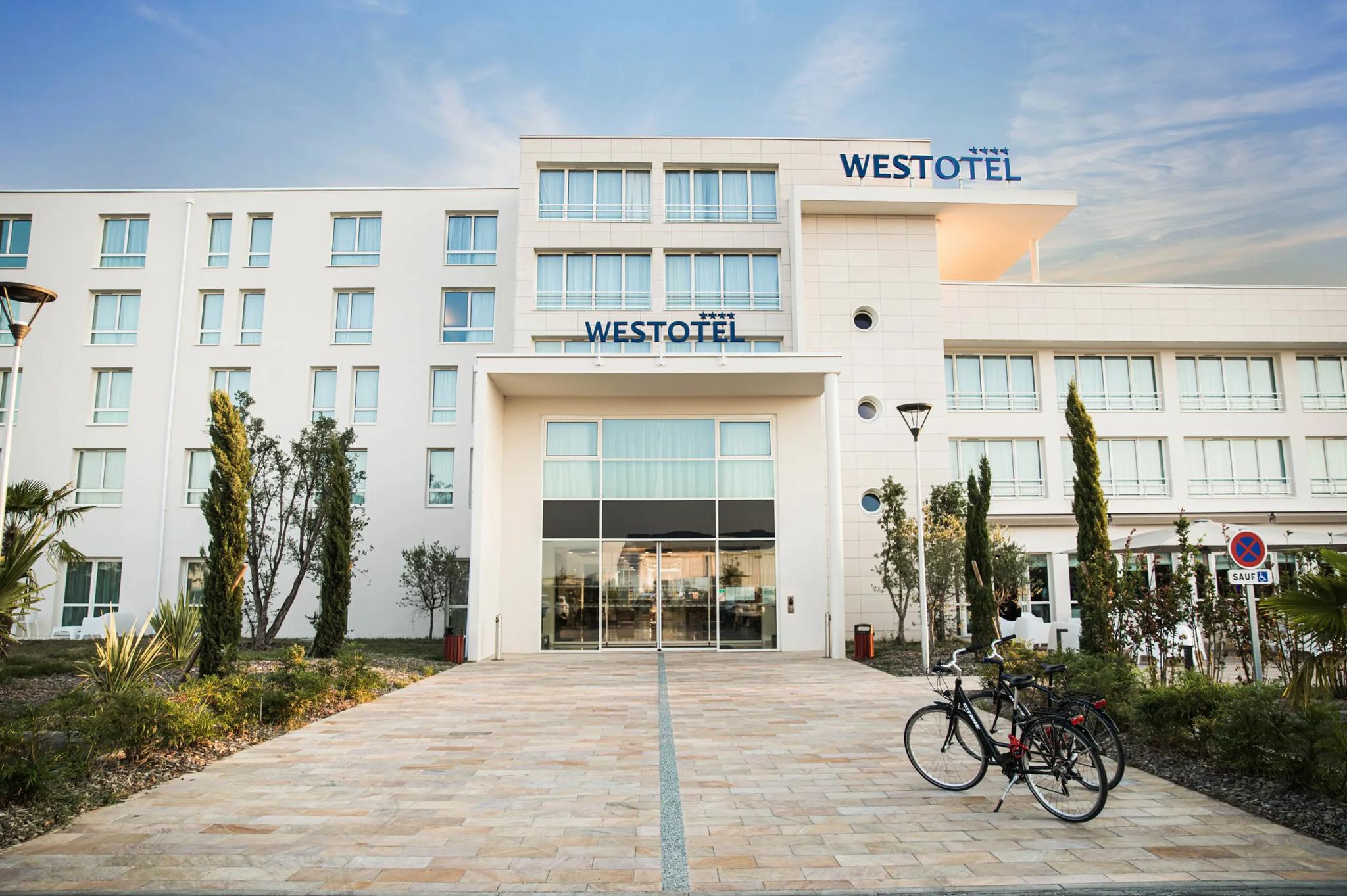 Westotel Tours Val de Loire - La Ville-aux-Dames (Indre-et-Loire)