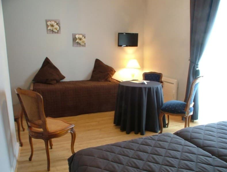 Photo 3