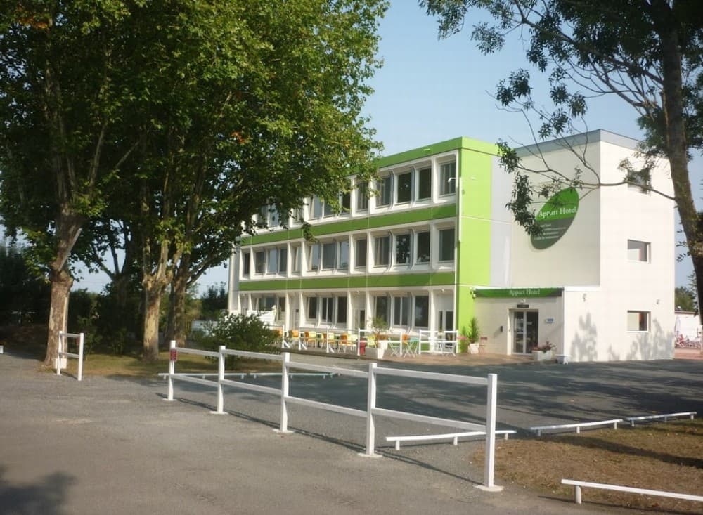 West Appart'hôtel - Bessines (Deux-Sèvres)