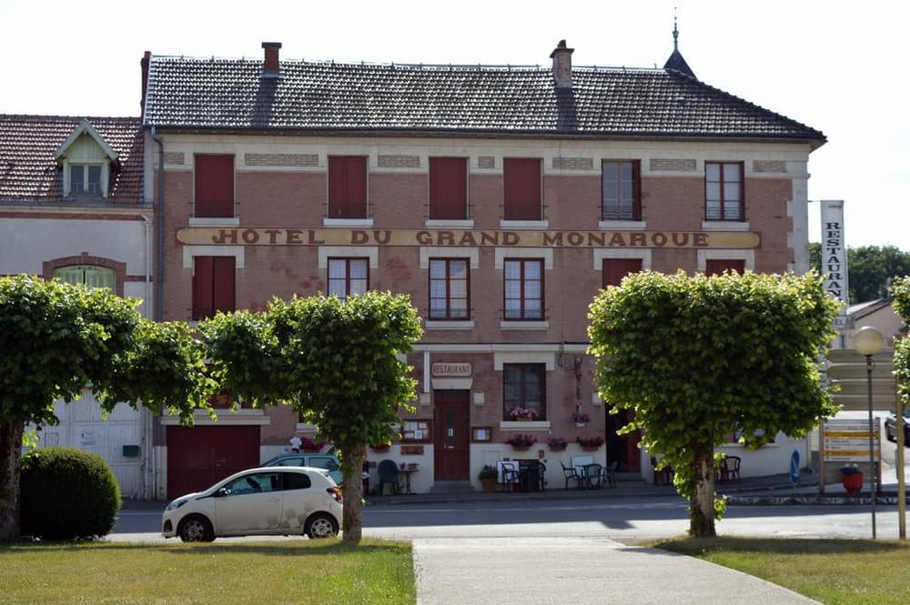 Le Grand Monarque de Varennes - Varennes-en-Argonne (Meuse)