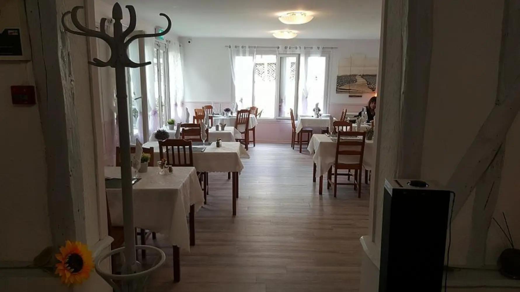 Restaurant La Grenouille - Saint-Vrain (Essonne)