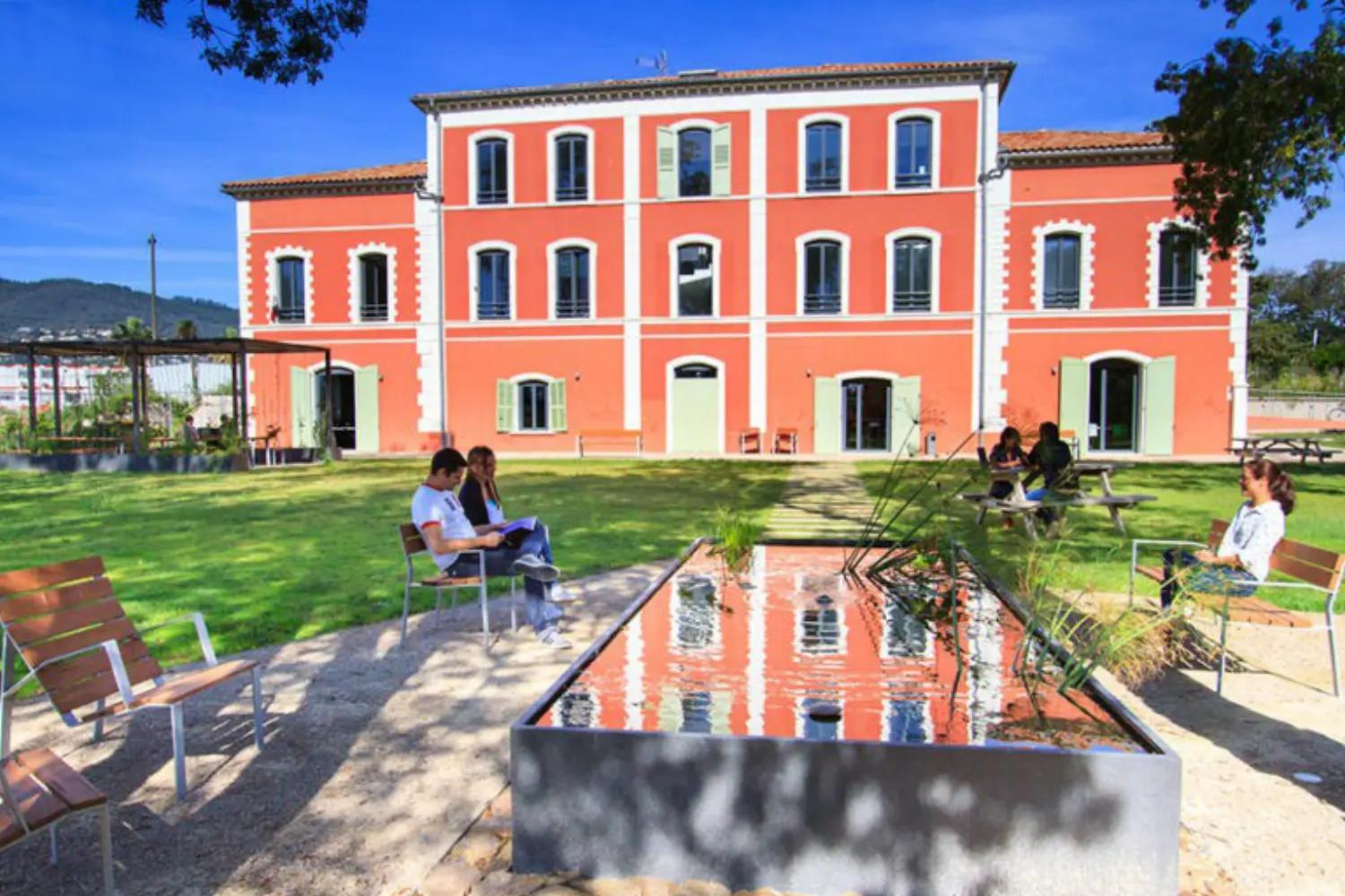 Bastide Rouge - Cannes (Alpes-Maritimes)