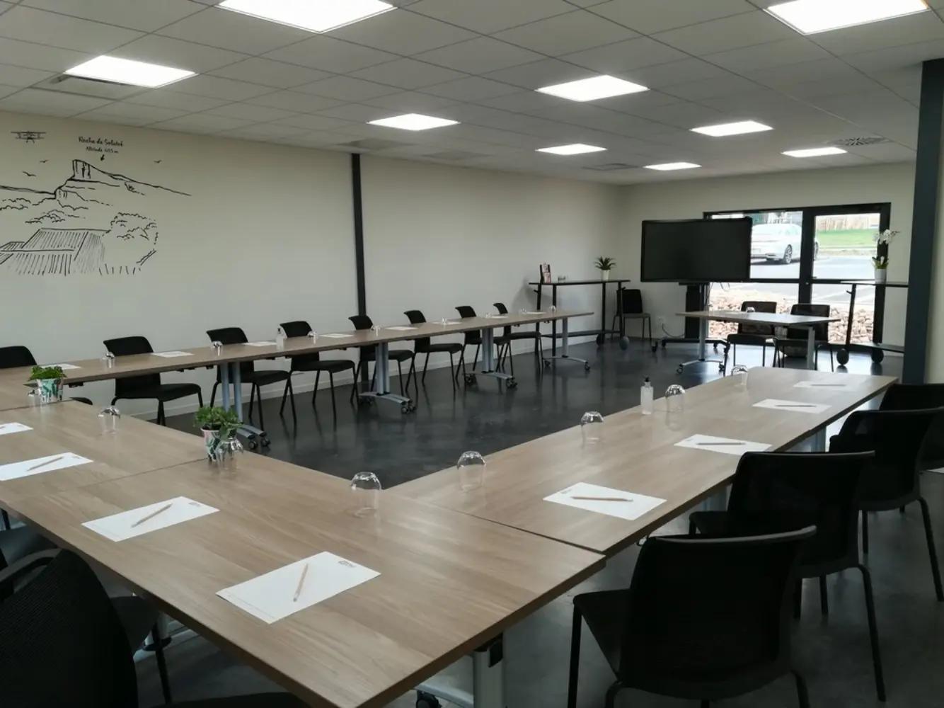 Centre d'affaires EDM - Mâcon (Saône-et-Loire)