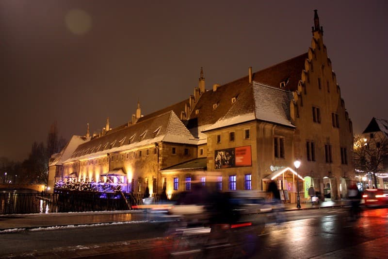 Main photo