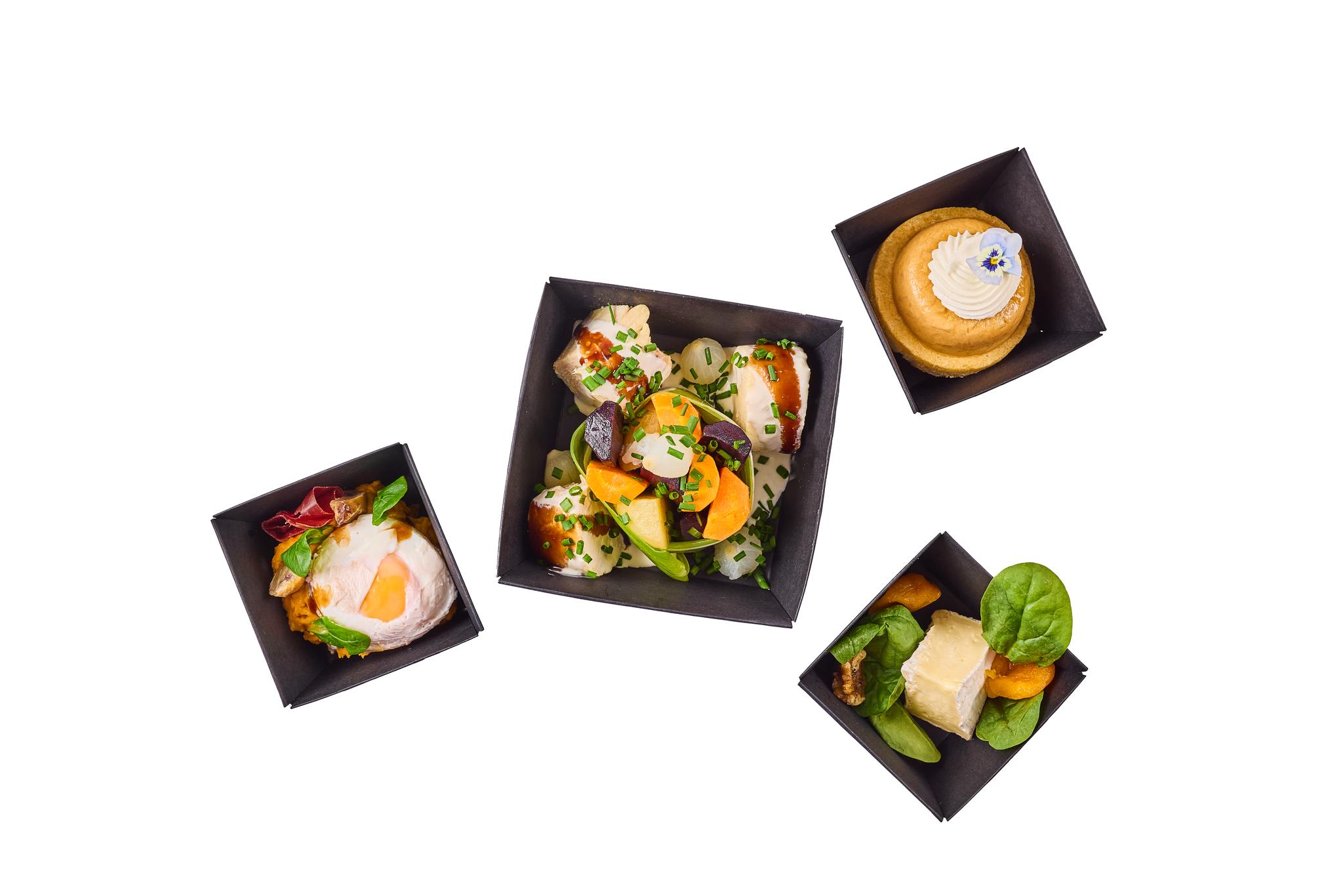 Plateau TS Filet de poulet fermier, betterave jaune, carottes confites et poireaux fondants