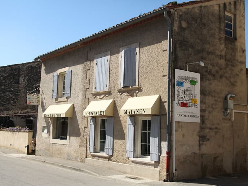 L'Oustalet Maianen - MAILLANE (Bouches-du-Rhône)
