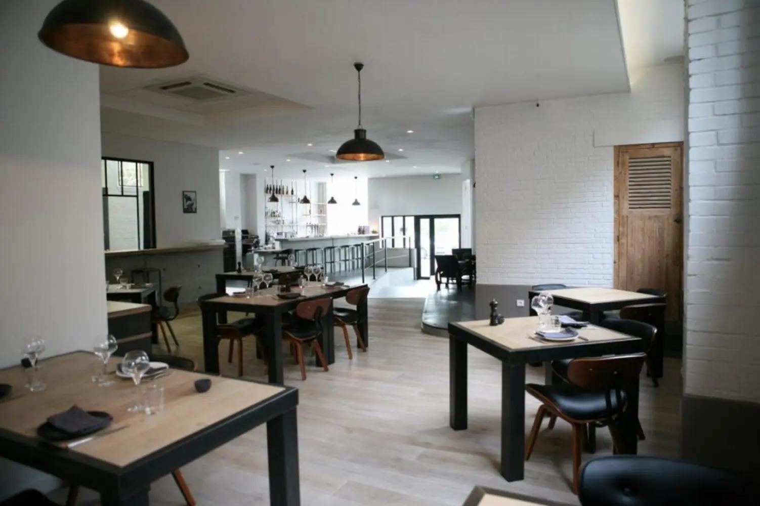 Salicorne Restaurant - AGON-COUTAINVILLE (Manche)