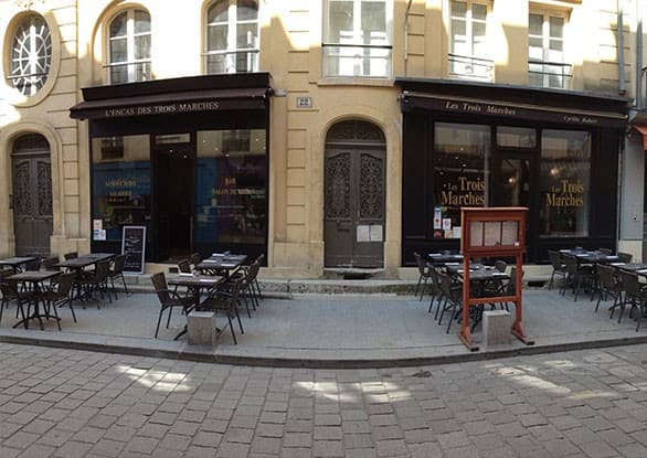 Les Trois Marches - VERSAILLLES (Yvelines)