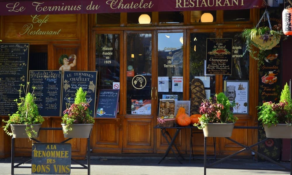 Au Terminus du Châtelet - PARIS (Paris)