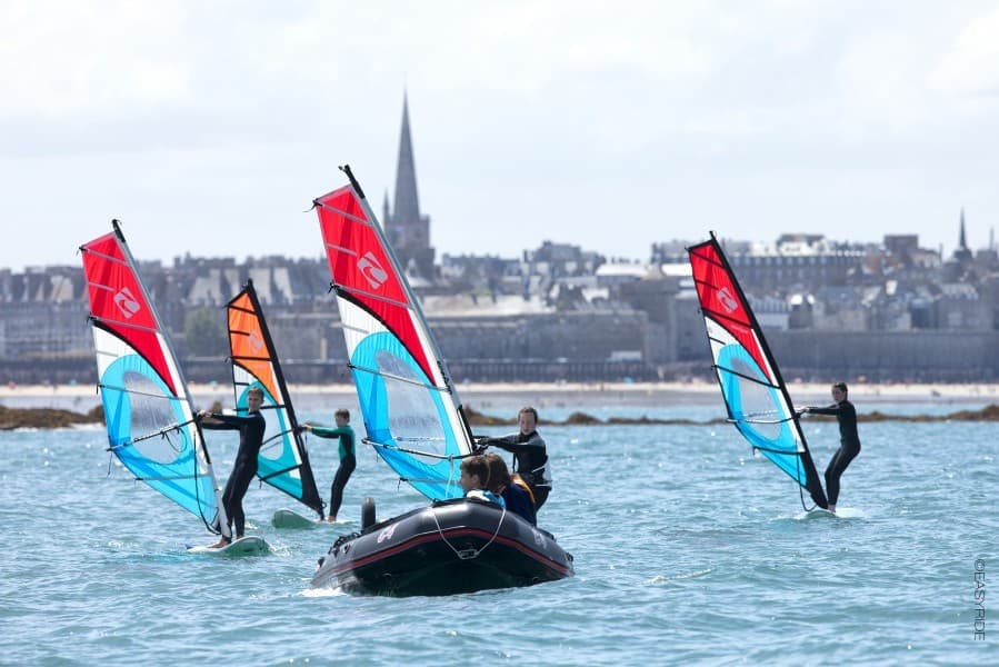Surf School - SAINT-MALO (Ille-et-Vilaine)