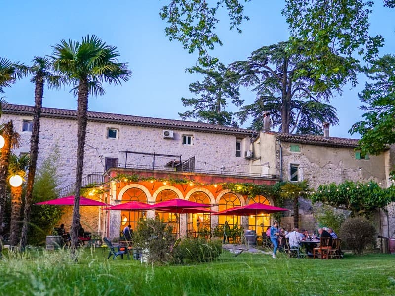 Domaine Le Grand Jardin - VALLON PONT D'ARC (Ardèche)