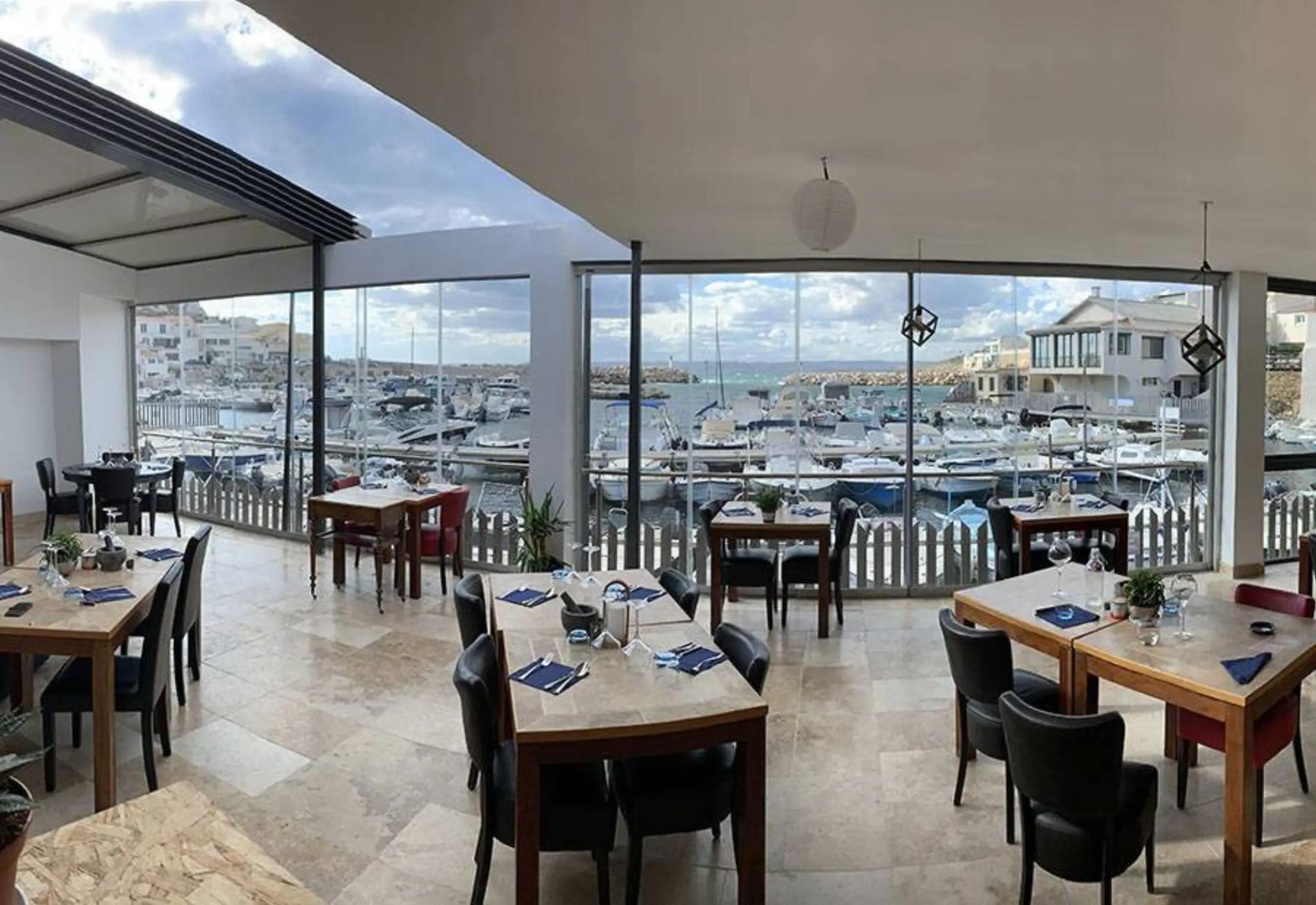 La Capitainerie des Goudes - MARSEILLE (Bouches-du-Rhône)
