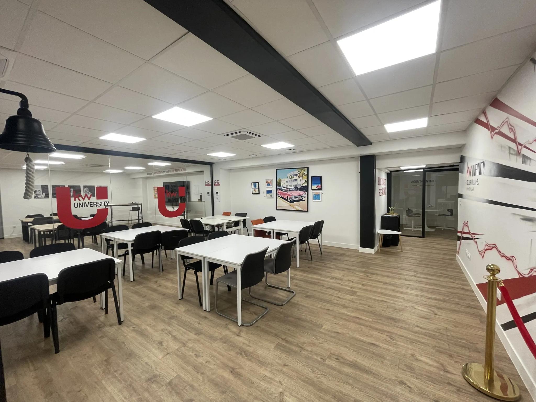 Centre d'affaires Espace Charbonière - Orléans (Loiret)